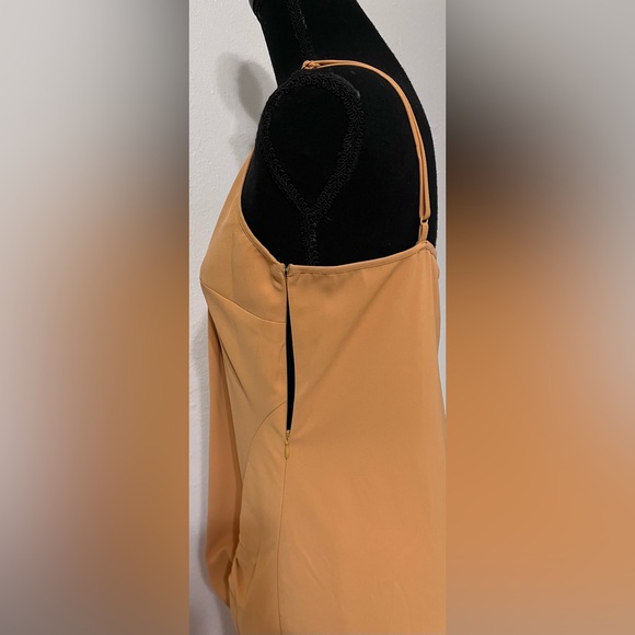 NEW WAYF Nordstrom Elegant Light Orange Ruched Dress Side Zipper Spaghetti Strap - Picture 4 of 6